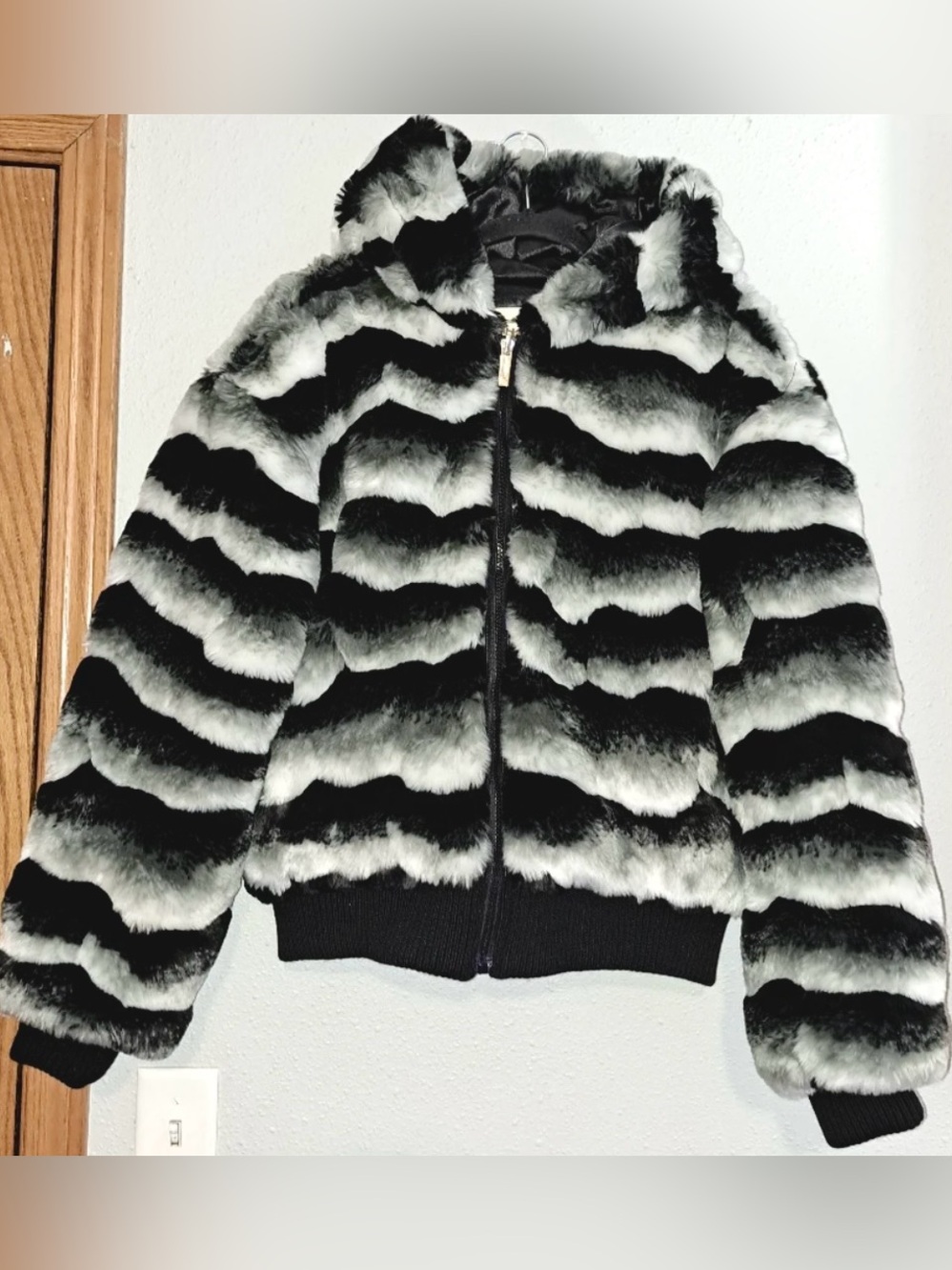 The Extreme Collection Blanche Black Striped Faux Fur Jacket Size XL